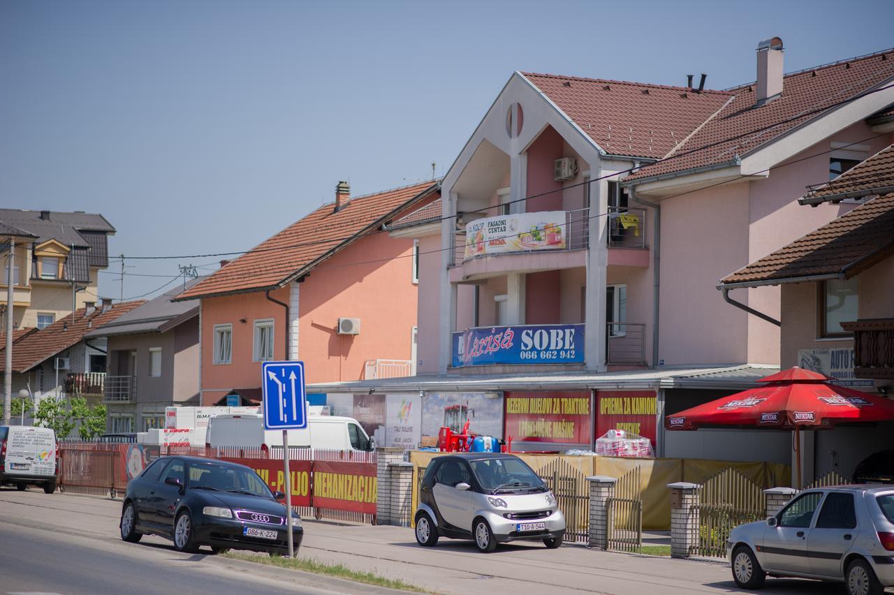 Hostel Larisa Banja Luka Zewnętrze zdjęcie